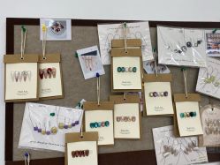 -芊冉•美甲美睫纹绣