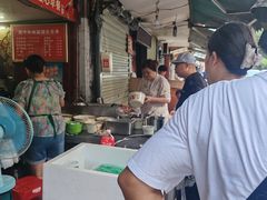 -燕子牛肉面(渣家路店)
