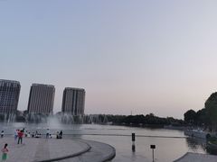-南翔镇银翔湖公园
