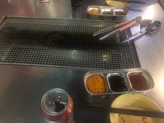 -马路牙子烧烤音乐酒馆(望京店)