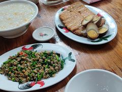 -潮汕老菜脯海鲜粥(赤岗店)