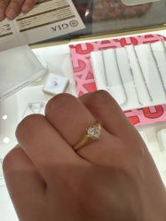 点击看大图 -Cindy Jewelry·钻戒·彩色宝石