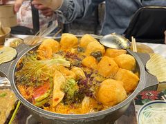 -刘姐啤酒鱼民族演艺餐厅(西街总店)