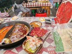 -赵美丽·重庆社区火锅·直营店(火车东站·中豪国际店)