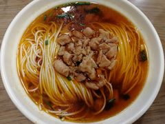 辣肉丁面-小梅园饭堂(东方路店)
