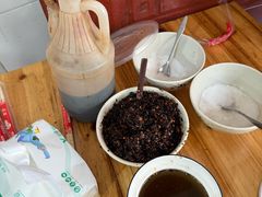 -正宗杨记普洱酸醋米线(总店)