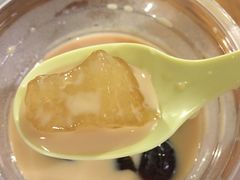 烧仙草里的木薯-八婆婆烧仙草(中山路店)