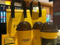 -喜茶(北京华贸购物中心店)