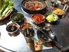 -釜山火炉·海鲜烤肉(紫藤路店)