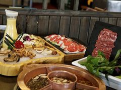 -滇釜火锅·能喝汤的火锅(车公庄店)