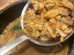 -蘑界·野生菌火锅(深业上城店)