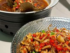 -费大厨辣椒炒肉(黄兴中心广场店)