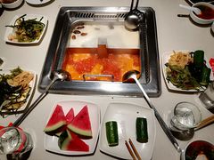 -海底捞火锅鲜切牛肉主题店(长寿路店)