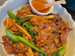 -大头虾越式风味餐厅(光明广场店)