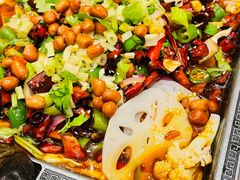 -万重锦·人文川菜馆(骡马市店)