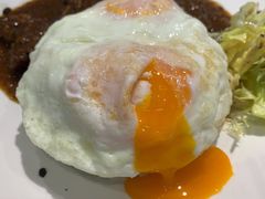 黑椒带骨猪排双蛋饭-柠檬树茶餐厅(海雅缤纷城店)