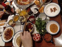 -强盅盅重庆市井火锅店(中央大街店)