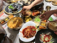 -草家酱蟹炭火烤肉店(珲春南路一店)
