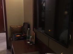 -天艺东环酒店(海口高铁东站龙湖天街店)