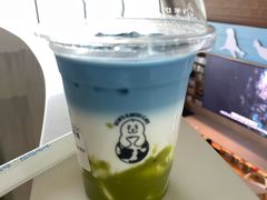 -抱抱地球咖啡馆(国家海洋博物馆店)