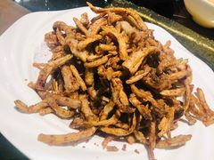 -老船夫婚宴婚庆会馆(延吉路店)