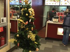-肯德基(东安路站店)