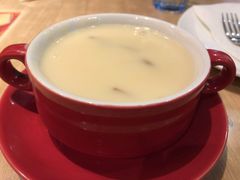 鸡茸蘑菇汤-必胜客(城西银泰店)