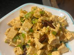 -妈妈家铁锅炖(景诚园综合楼店)