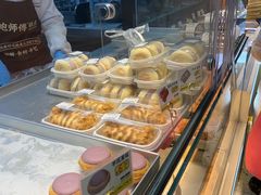 -鲍师傅糕点(淮海中路店)
