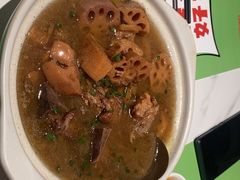 -鑫小城故事·藕汤·家常菜(台北一路总店)