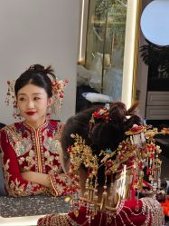 -艾米丽婚纱礼服