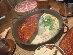 -巴卤社老火锅(财富店)