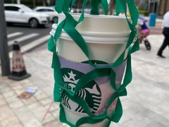 燕麦拿铁-星巴克臻选(深圳东海缤纷天地店)