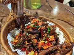 香酥鸭骨架-唐伯虎新派湘菜馆(石夏时代广场店)