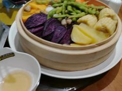 -赶海部落海鲜城(海阳路店)