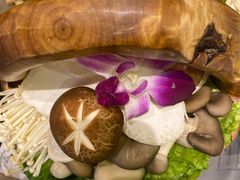 -捞神汤物料理(正大广场店)