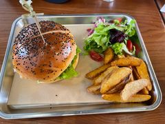招牌牛肉汉堡-UPPER KITCHEN(延安路店)