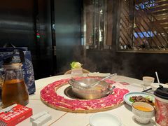 -牛人日志·鲜牛肉骨汤火锅(万科里瑧店)