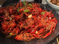 -沪小胖·小龙虾·蓝龙王(八佰伴店)