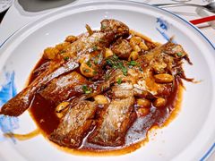 黄鱼鲳鱼-壹只菜·崇明本地特色菜(崇明南门店)