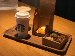 咸香小食-星巴克(福州万象九宜城分店)