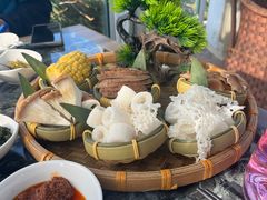 -慢丽江·云南野生菌土鸡锅(西山店)