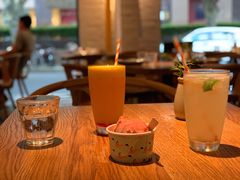 新鲜柠檬汁-La Strada(安福路店)