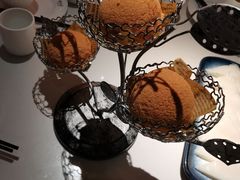 霸王酥皮叉烧包-避风塘·老港味餐厅(虹口龙之梦店)