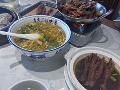 -不倒翁·安徽名菜楼(步行街店)