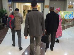 -永旺黄岛购物中心