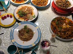 -巴特餐饮6加1音乐餐吧·新疆菜