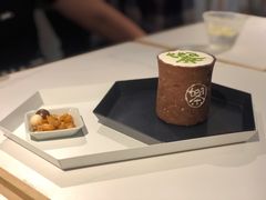手工奶盖茶-茶是一枝花泡茶店