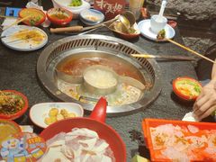 -醉董牛川派鲜肉自选火锅(烟台店)