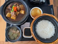 红烧牛腩饭-谷田稻香(佛罗伦萨店)